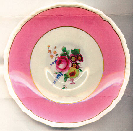 V2199 Saucer