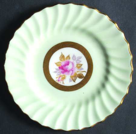 RD257 by Royal Doulton