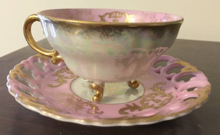 RSY28 Footed Cup & Saucer Set