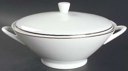 3455 (Bettina Shape) Round Covered Vegetable