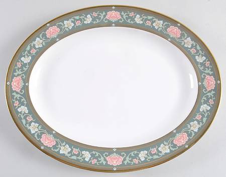 Tudor Court 13" Oval Serving Platter
