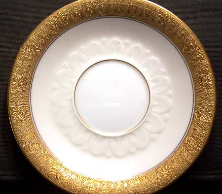 828 Saucer