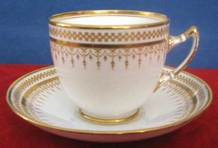 6421 Footed Cup & Saucer Set