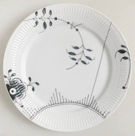 Mega Black Dinner Plate by Royal Copenhagen