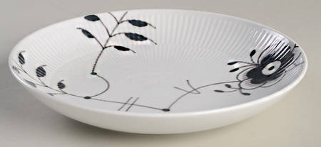 Mega Black 7" Shallow Round Bowl by Royal Copenhagen