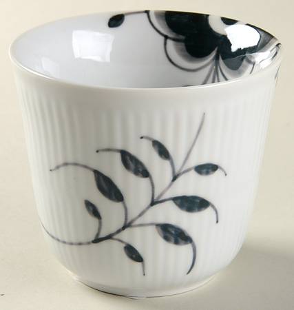 Mega Black 10 Oz Cup No Handle by Royal Copenhagen