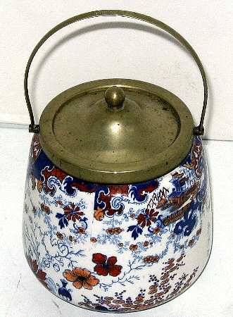 Chinese Japan Biscuit Barrel & Lid