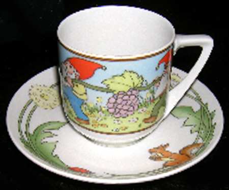 R1727 Flat Cup & Saucer Set