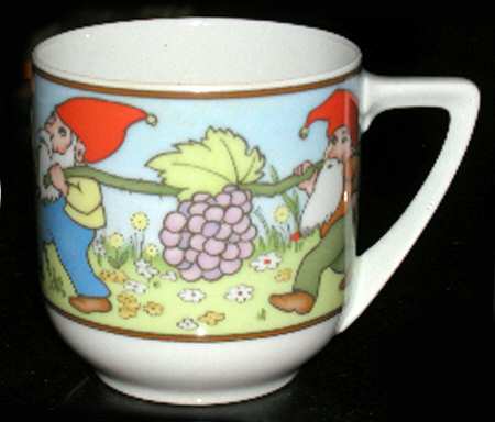 R1727 Flat Cup