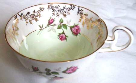RGR90 Footed Cup