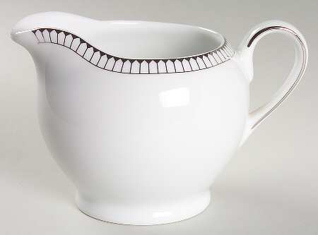 Paramount Platinum Creamer