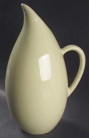 Bay Leaves Light Green 72 Oz Pitcher