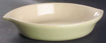 Bay Leaves Light Green 10" Oval Baker