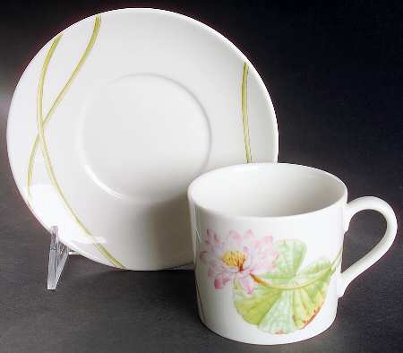 Water Lily Flat Cup & Saucer Set