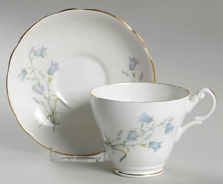 RAS7 Footed Cup & Saucer Set