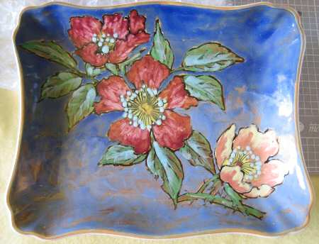 D6144 by Royal Doulton