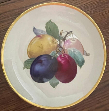 R1740 Salad Plate