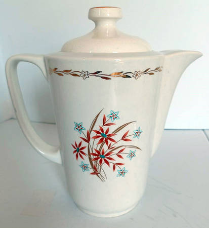 Promendade Coffee Pot & Lid