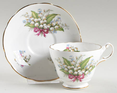 Lily of the Valley Footed Cup & Saucer Set