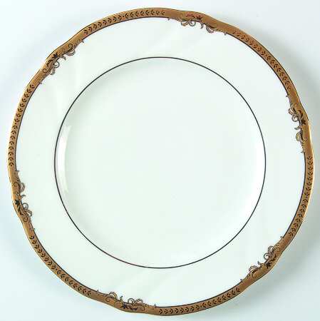 Crown Swirl Gold Accent Luncheon Plate