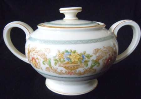 R1789 Sugar Bowl & Lid
