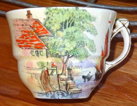 4973 Flat Cup