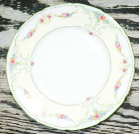 Ra640 by Royal Doulton