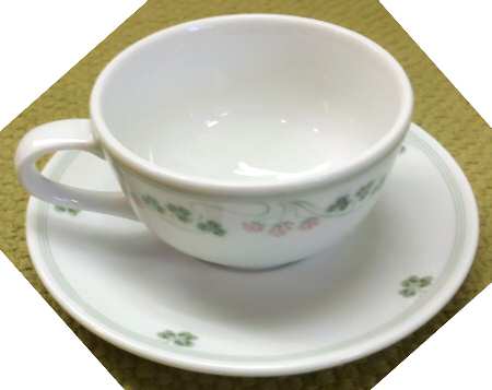 Maison Jeunesse Flat Cup & Saucer Set