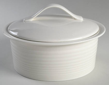 Gordon Ramsay White (Bone, No Trim) 2 Qt Round Covered Casserole