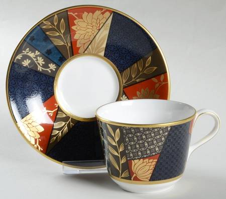 Kimono Flat Cup & Saucer Set