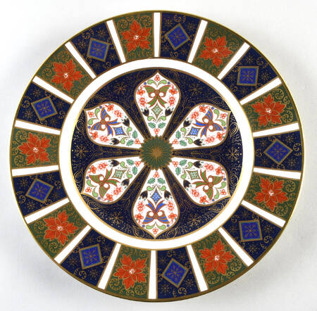Old Imari Evening Star by Royal Crown Derby