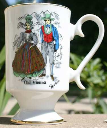 Old Vienna by Royal Crown (Japan)