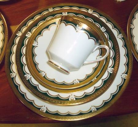 Trianon Green Footed Cup & Saucer Set