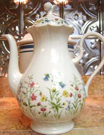 ROT259 Coffee Pot & Lid
