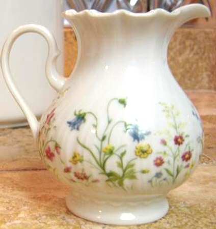 ROT259 Creamer