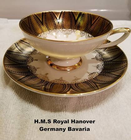 RHA9 by Royal Hanover