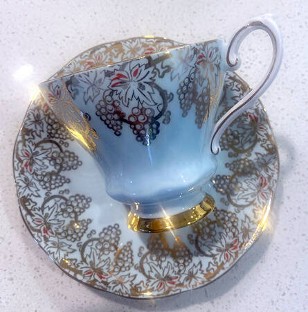 S-223 Footed Cup & Saucer Set