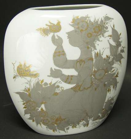 Samuramat 8" Oval Vase