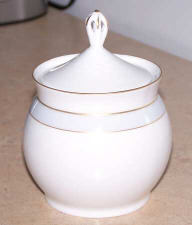 ROT261 Sugar Bowl & Lid