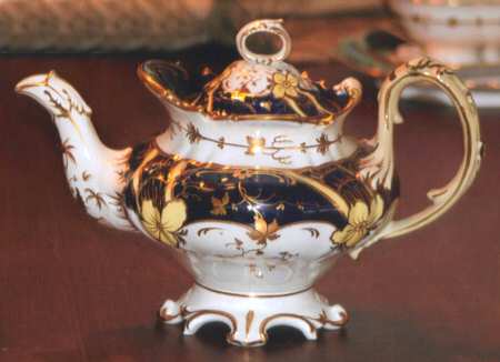 2-7425 Teapot & Lid