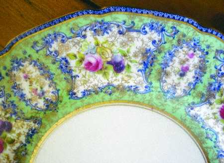 H1149 by Royal Doulton