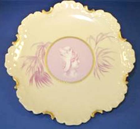 Cameo Fruit/Dessert (Sauce) Bowl