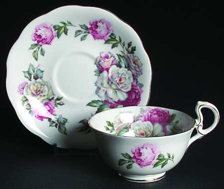 Irish Elegance (Smooth Gold Trim) Footed Cup & Saucer Set