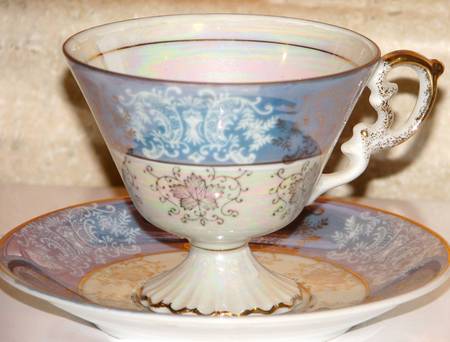 2852 (Blue and White) by Royal Crown (Japan)