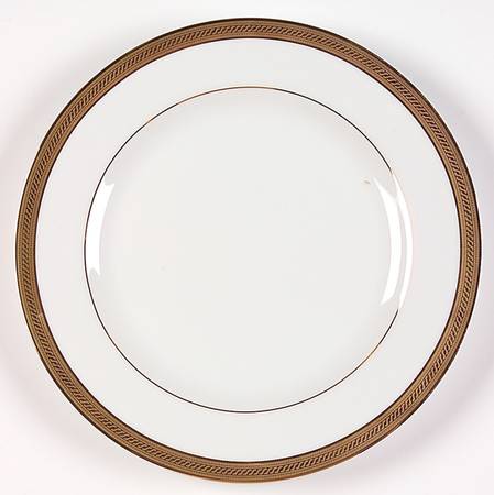 Elegance Gold Salad Plate