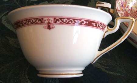 Rothmere (Red) Footed Cup