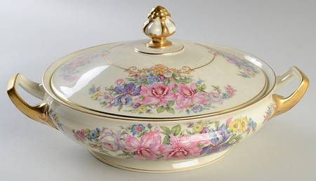 Gwendolyn (Yellow or Yellow & Red Scrolls) Round Covered Vegetable