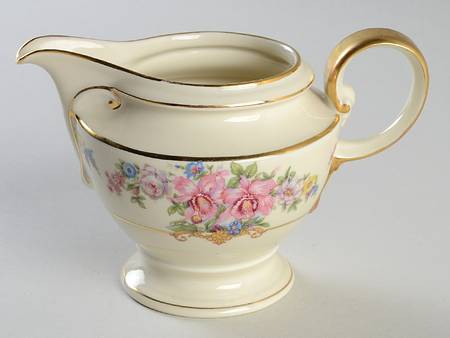 Gwendolyn (Yellow or Yellow & Red Scrolls) Creamer