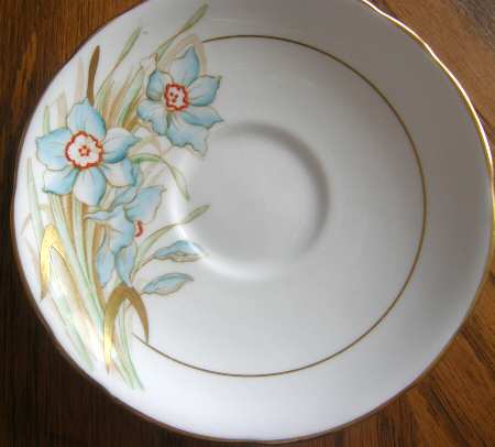 Narcissus Saucer