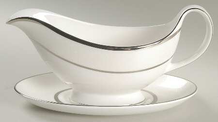 Platinum Silk Gravy Boat & Underplate